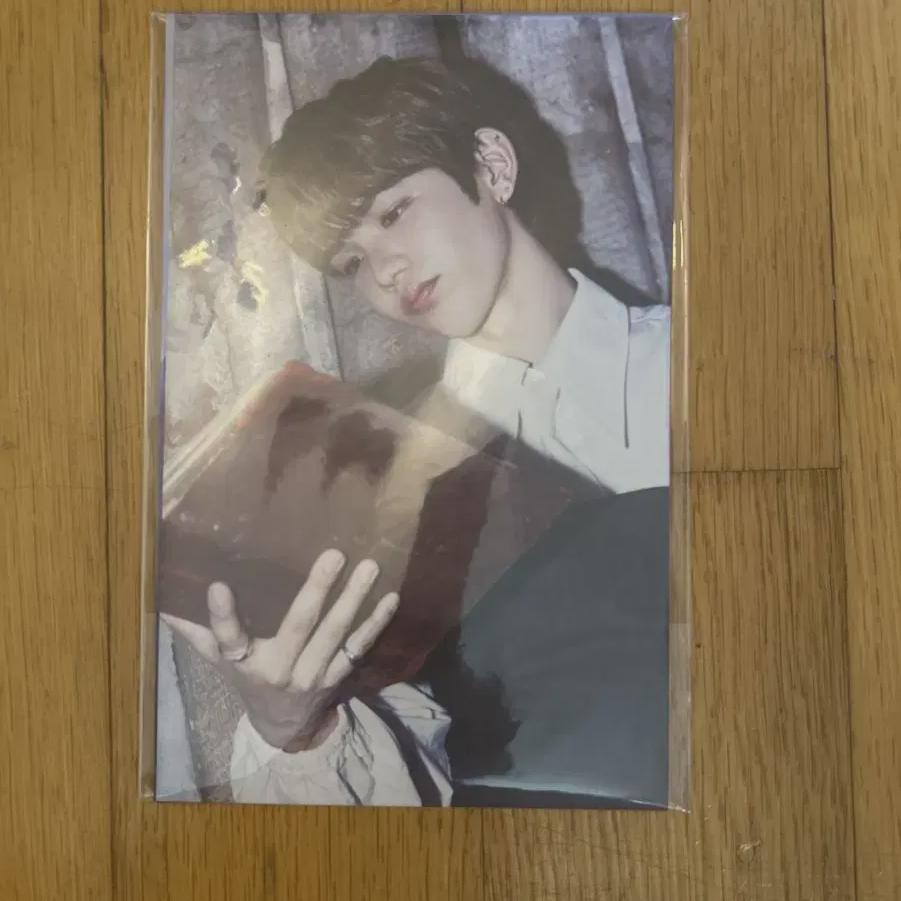 

Riize 2025 Pre-memsig Postcard