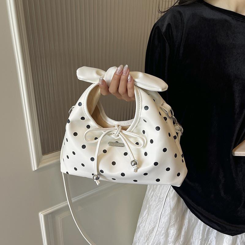 Pu Retro Polka Dot Duffle Bag With Magnetic Closure For Daily Casual Use