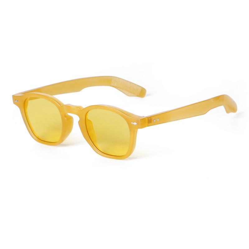 High Quality Retro Timeless High End Designer Style Riveted Square Shaped Female For Both Male Sun Glasses Tortoiseshell
