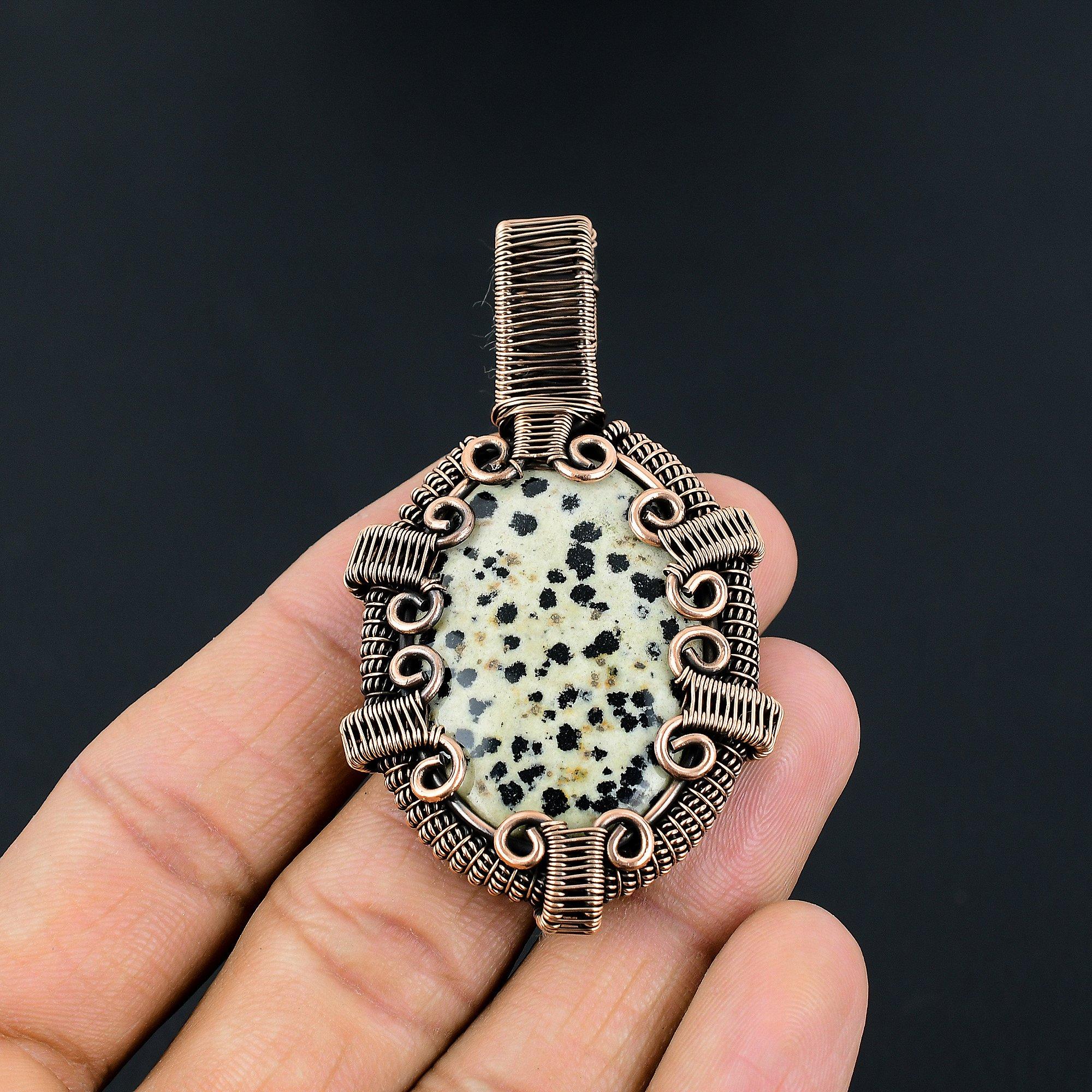 

Кулон из далматиновой яшмы, Ювелирные изделия из драгоценных камней ручной работы, Кулон-подвеска, обернутый медной проволокой 999 пробы, Совершенно новый кулон, Подарки для мамы 2.55 Inches