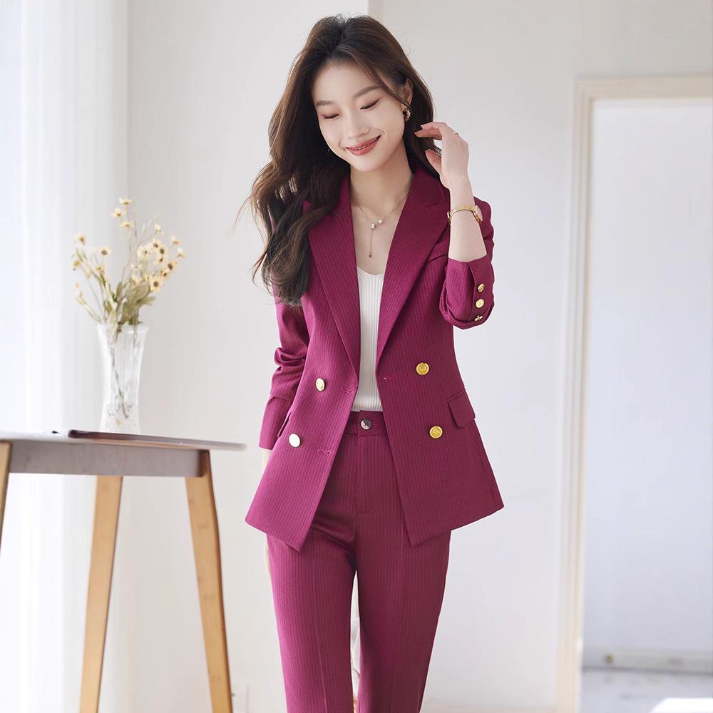 Damenanzug: Neue Frühjahr/Herbst-Styles - Modisch, Lässig, Göttinnen-inspiriert, Professionelle Jacke auf Führungsebene