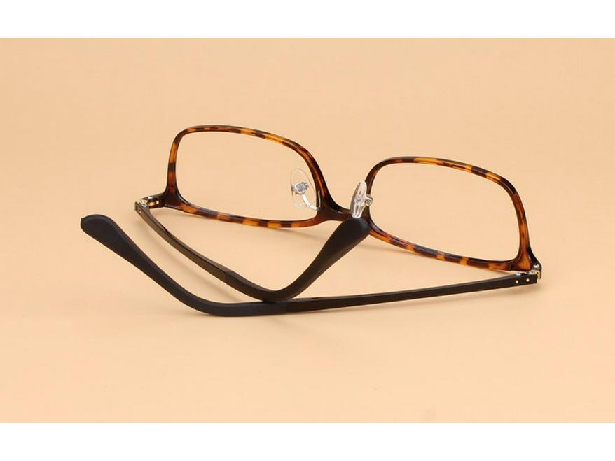 Ultralight 2050 Tungsten Carbon Steel Eyeglass Frame for Myopic Lenses - Unisex Square Design
