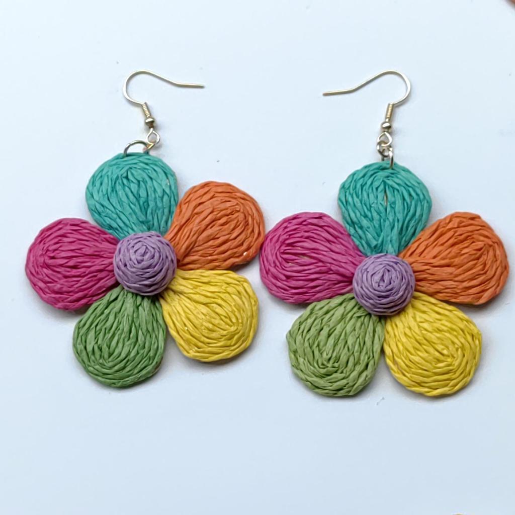 Hand-Woven Raffia Flower Earrings: Colorful, Sweet, Exaggerated Drops
