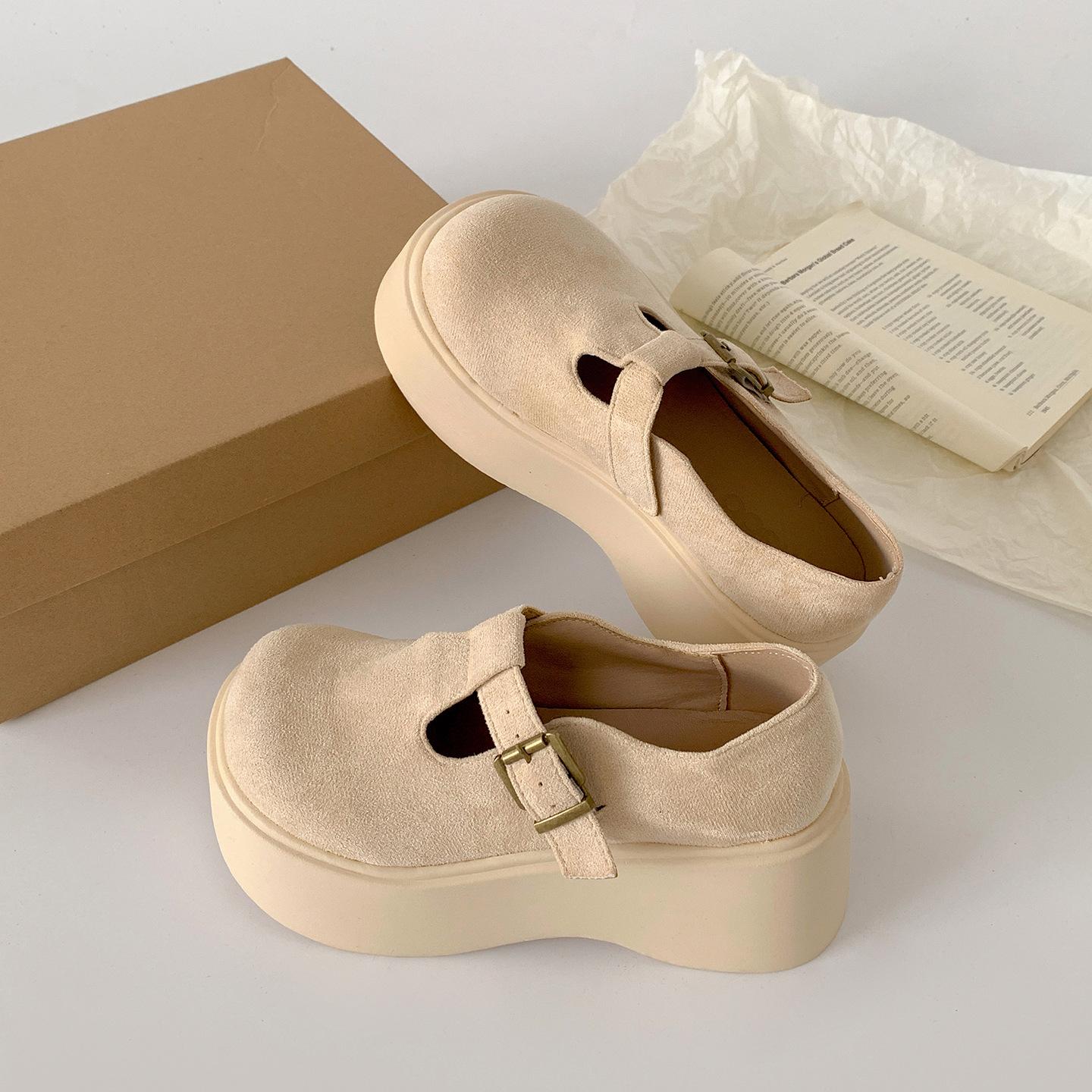 

Black British style platform small leather shoes women s 2025 new autumn versatile skirt French Mary Jane single shoes 40 бежевый