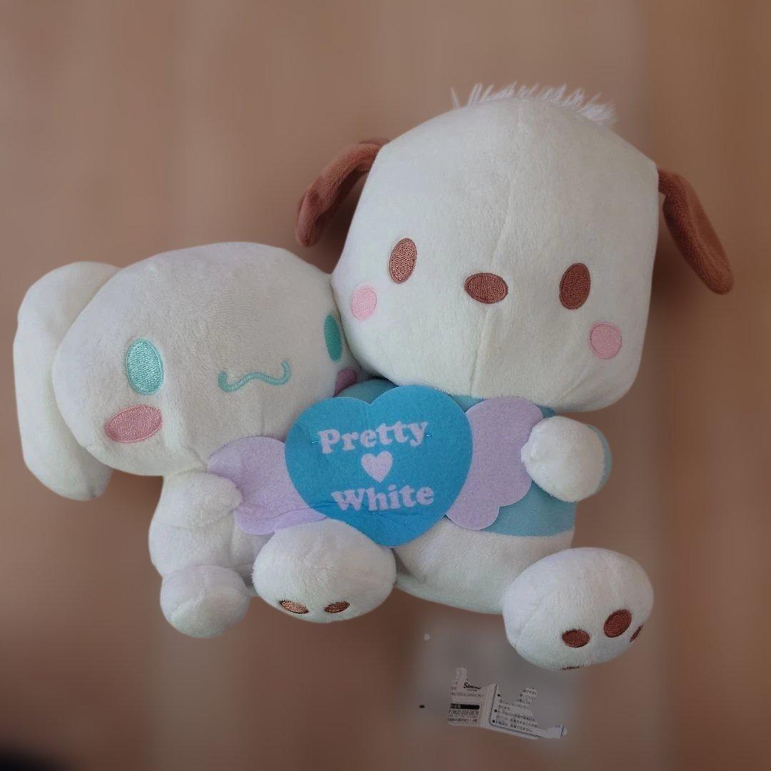 Sanrio Characters Pretty x White Cinnamon and Pochacco