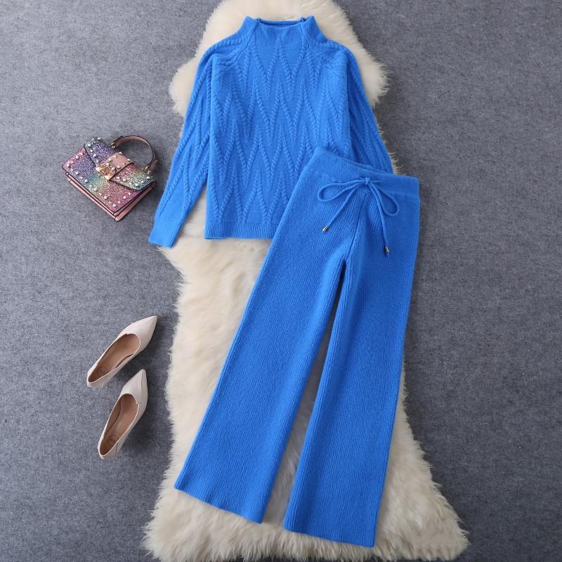 

Весенне-осенний комплект женской трикотажной одежды из двух предметов: свободный топ и широкие брюки, повседневный спортивный костюм One size синий