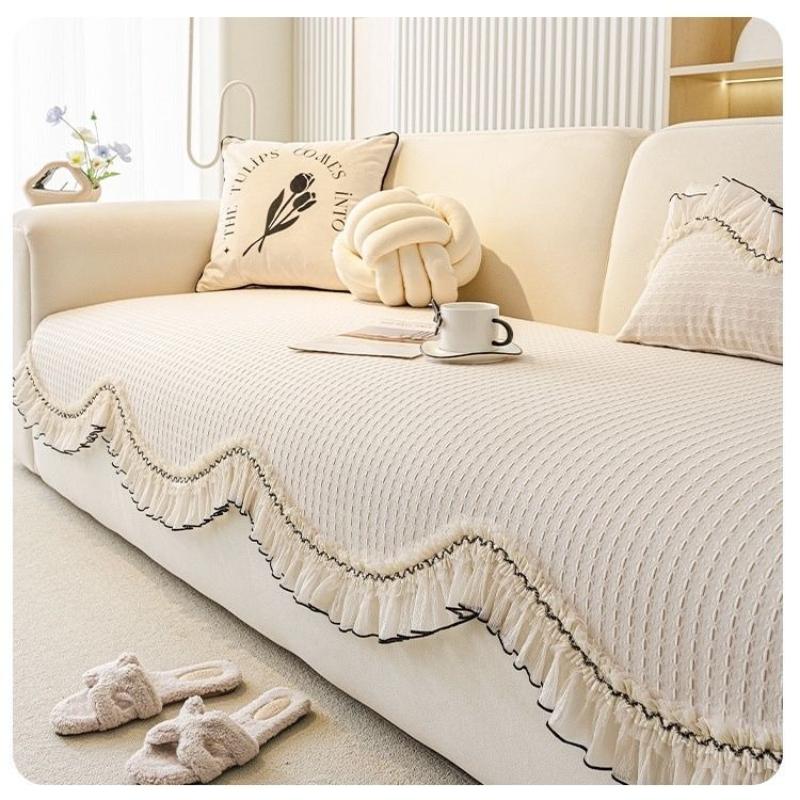 2025 Новая французская кремовая подушка для дивана в форме кружева универсальная на все сезоны неровная нескользящая подушка высококачественный чехол из ткани 7070cm 1129₽