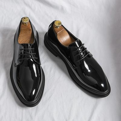 Mode Klassische Derby Schuhe Brogues Leder Herren Business Kleid Büro Lederschuh für Herren Mode Lackleder Party Hochzeitsschuhe