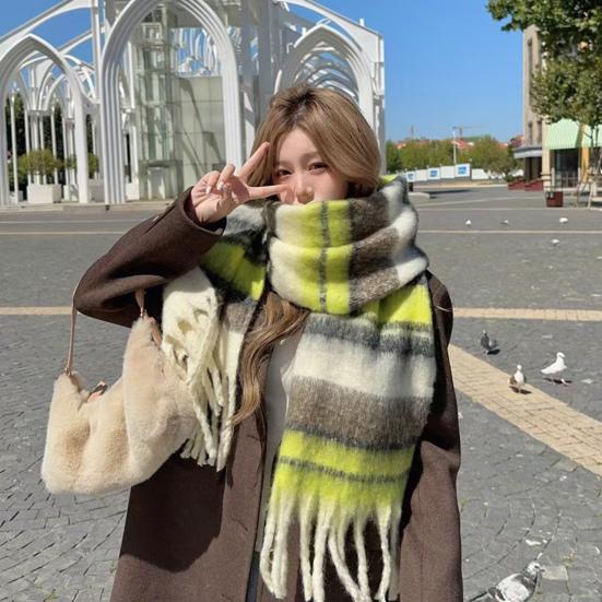 Winter Scarf Cashmere Feel Plush Scarf with Tassel Decoration Thickened Warm Plaid Pattern Winter Long Scarf