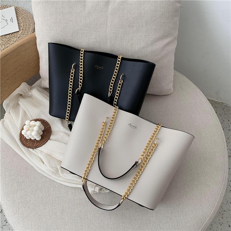 2026 Spring/Fall Women's Large Capacity Korean Style Chain Shoulder Tote - Fashionable, Versatile, Commute Bag