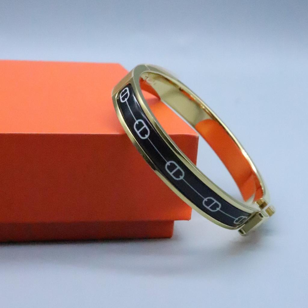 H Enamel Bracelet Classic High Quality