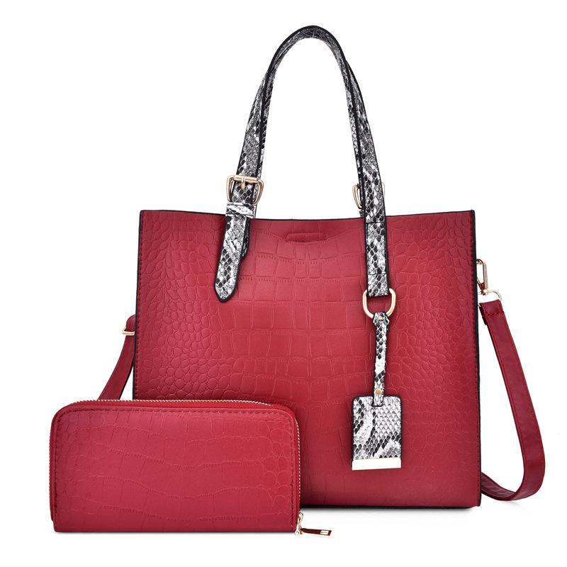 New trendy crocodile pattern large-capacity handbag simple and fashionable splicing contrasting color snake pattern shoulder bag messenger bag