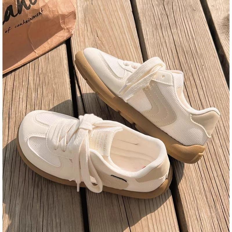 Dexun shoes women's 2025 new popular fashion niche versatile white shoes round head breathable mesh surface not tired feet shoes