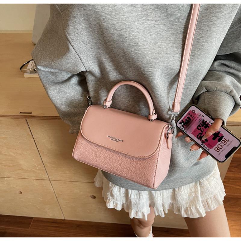 High-end Small Bag Women's New Popular Shoulder Armpit Bag Fashionable Versatile Messenger Women's Bag