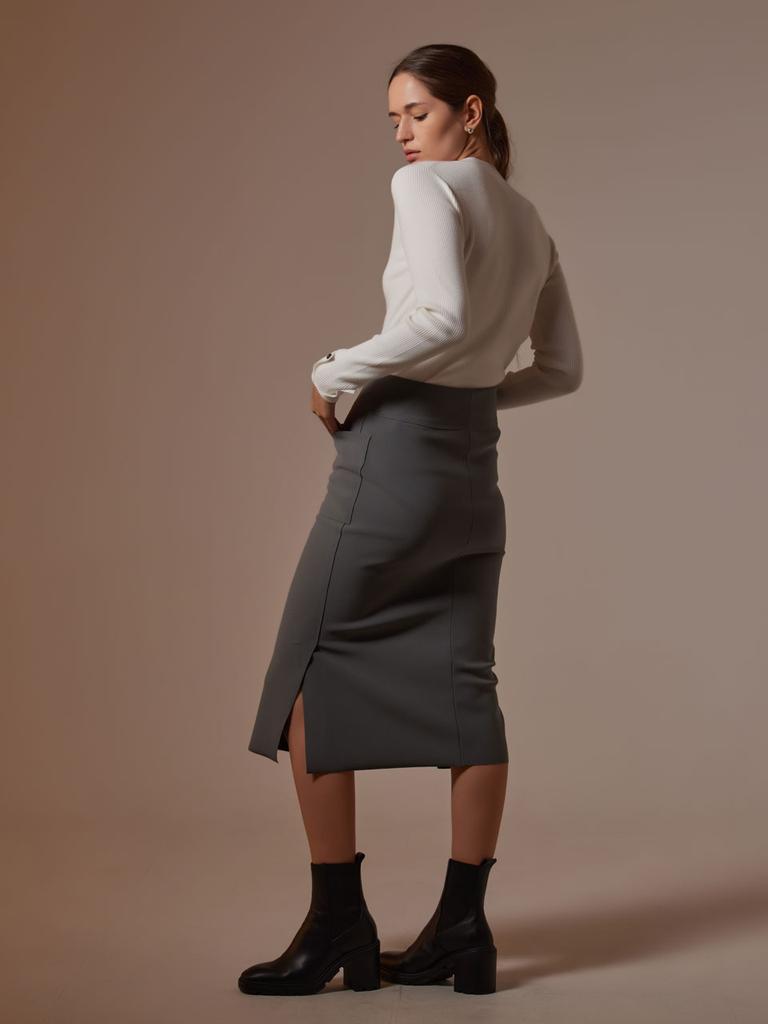 AYIHOLIC CASHMERE Ribbed Round Neck Knit With Sleeve Slits
