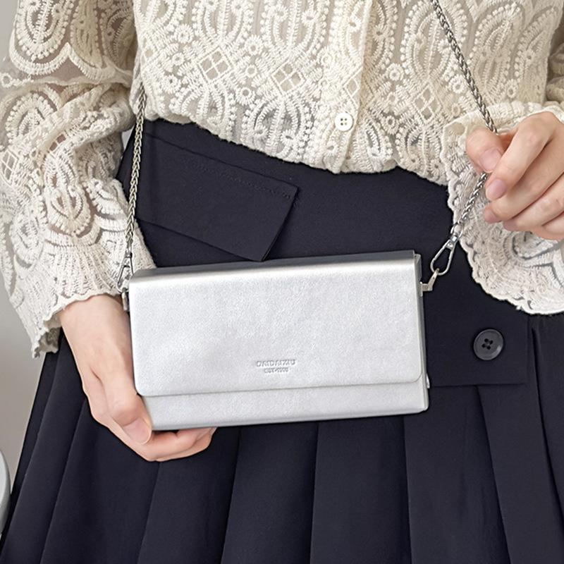 Simple and Trendy Box Bag Fashionable and High-quality Chain Crossbody Bag