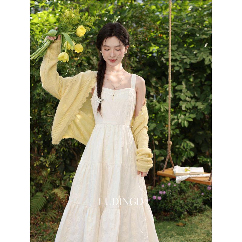 Plus-Size Women's Clothing for Slightly Chubby Women, Summer Slimming Cardigan Two-Piece Set with Camisole Dress