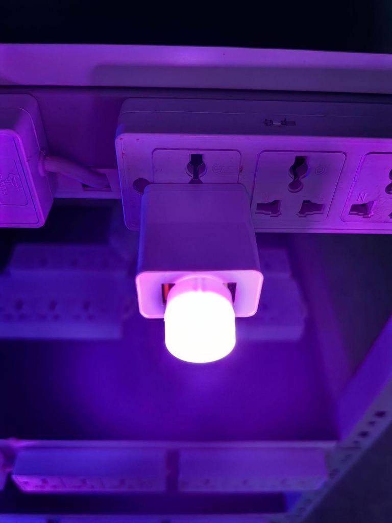 Multi-Color LED USB Night Light: Red, Blue, Green, Purple, Pink - Atmosphere Lighting