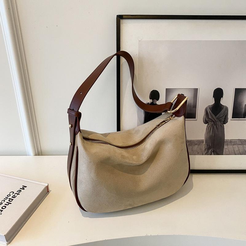 

Сумка великої місткості жіноча 2024 нова висококласна текстура нішева осінньо-зимова на плече сумка-месенджер матова ретро сумка-пельмень