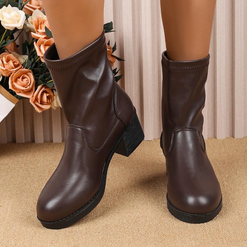 Women's High-heeled Short Boots Autumn and Winter New Large-size Round Head Foot Thick-heeled Women's Leather Boots