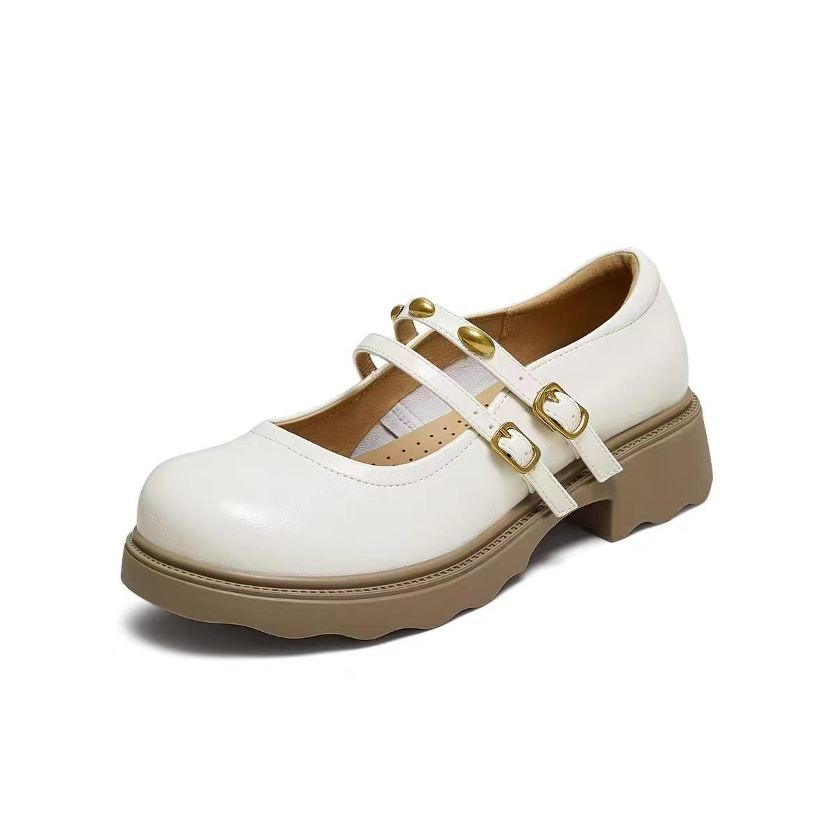 

French fashion shallow mouth small golden beans Mary Jane single shoes women s 2025 new retro versatile one-word buckle small leather shoes 35 бежевый