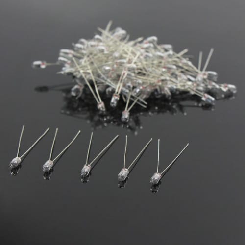 

Pack of 100 2.5mm 12V Clear Wheat Bulbs, Compact, for Diorama Illumination, Model Trains, Railways, Buildings, and More (MP03W-100JP)