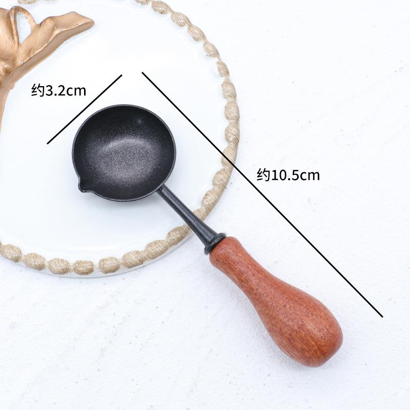 Sealing Wax Non-Stick Spoon Anti-Hot Wood Handle Retro Wax Stamping Spoons Fire Paint Melting Firing Stamp Metal Tool