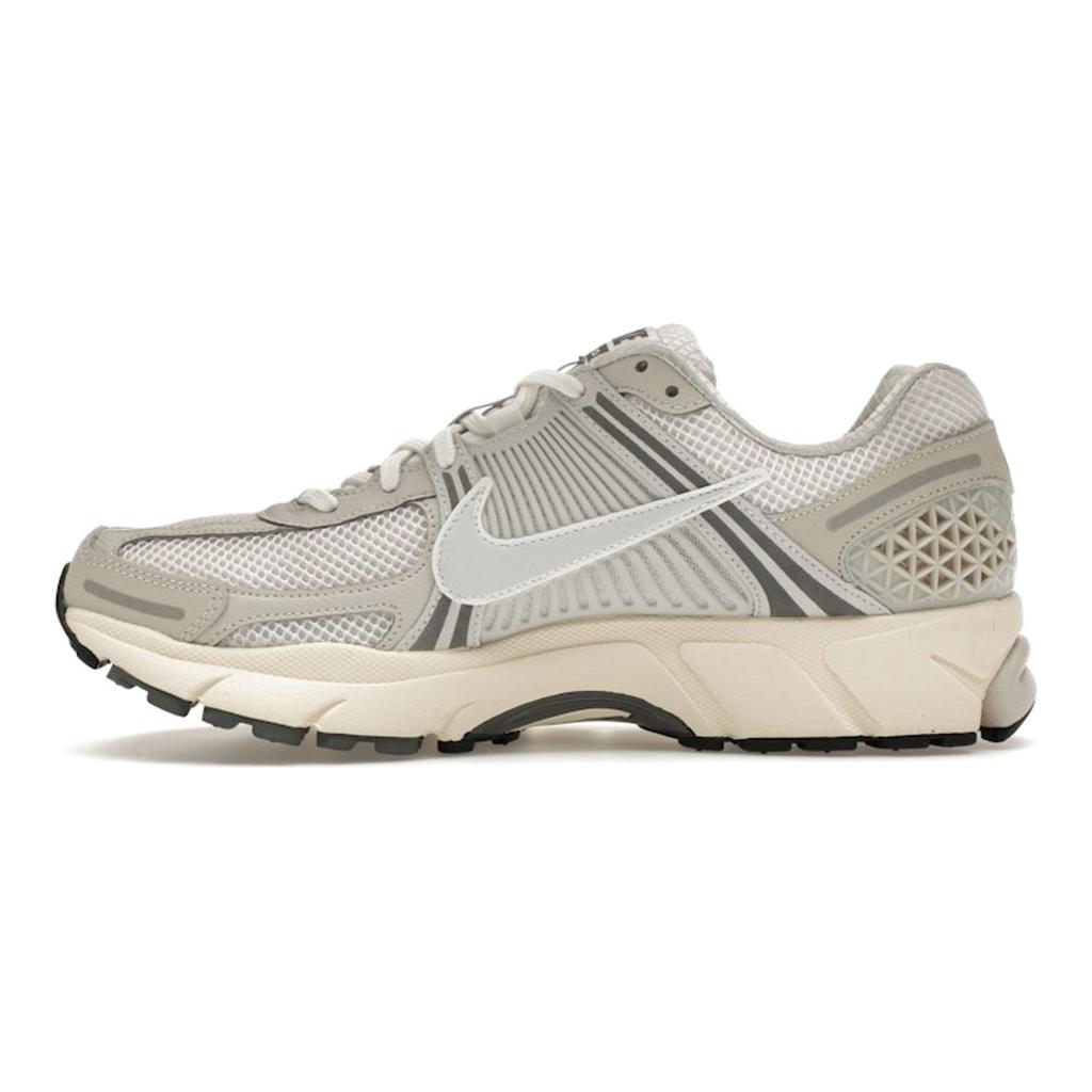 Nike Air Zoom Vomero 5 Platinum Tint Unisex Sneakers White Cashmere Iron-Grey HF0731-007