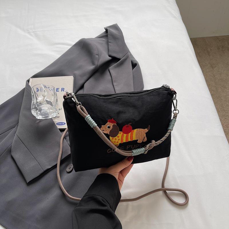 Canvas bag women's large capacity summer versatile messenger bag casual shoulder underarm bag commuter pillow bag