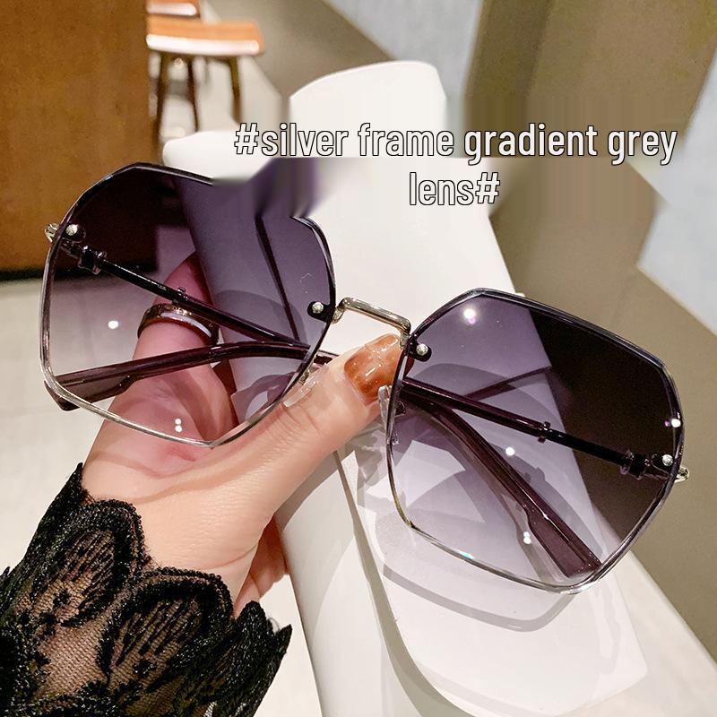 

Женские солнцезащитные очки высокой моды - Летняя защита от УФ-лучей, Дизайн для похудения большого лица Sunglasses Only