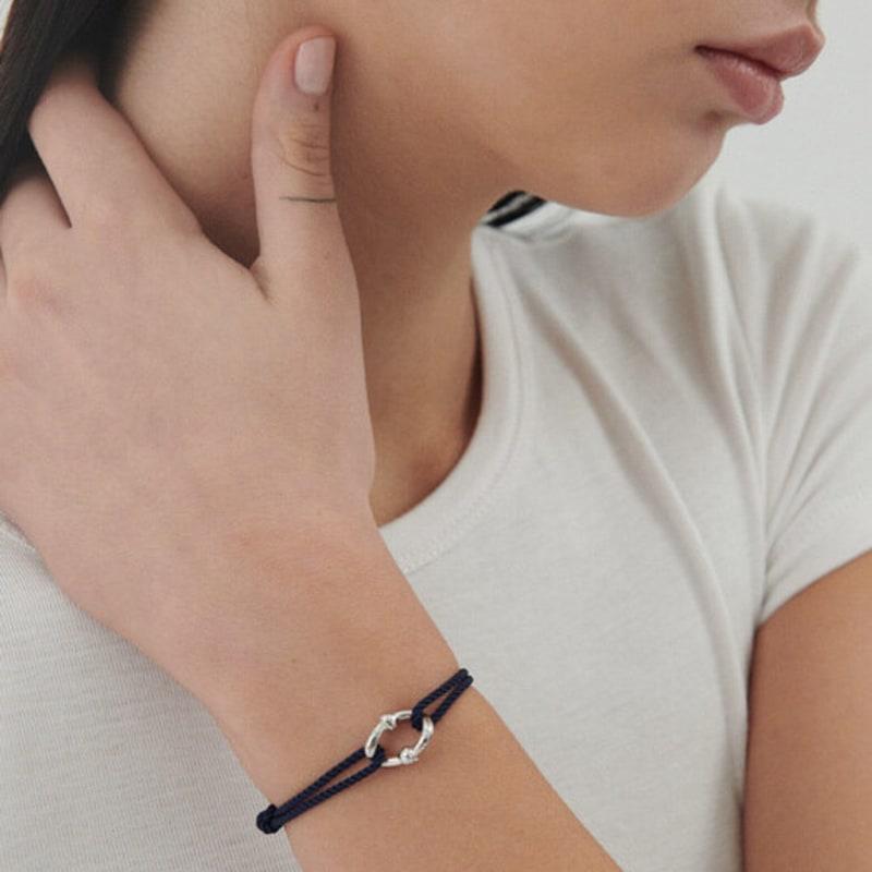 

hyeres-lor Erité 23 Silver (W) Change Strap Bracelet Navy HL5B33540W9235 ONE