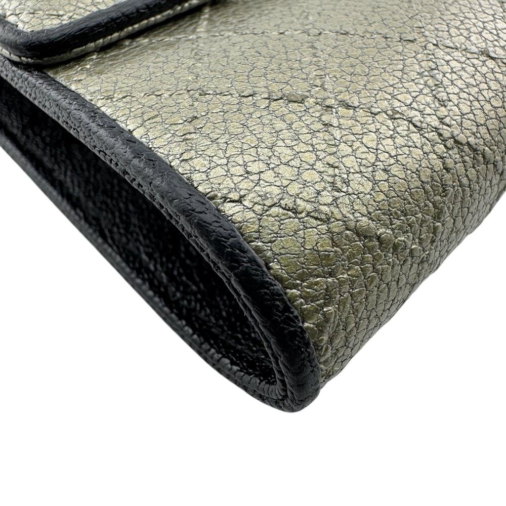 CHANEL quilting Bicolole leather Purse Silver leather Used