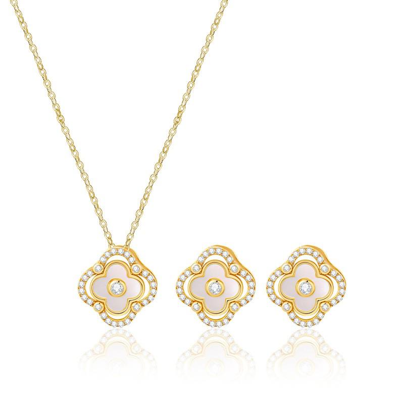 Elegant Clover Copper Alloy Necklace Earring Set Women Minimalist Luxury Pendant Chain With O-Link