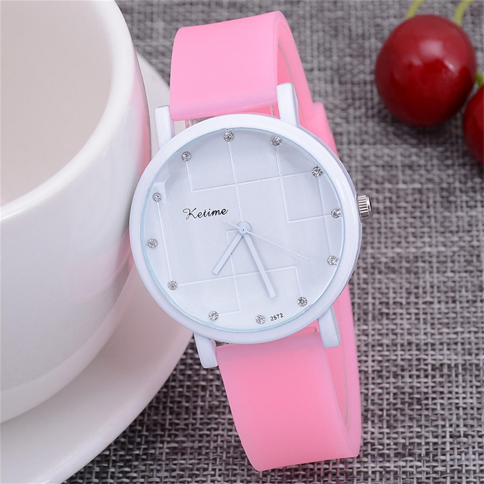 

Женские модные кожаные часы One Size