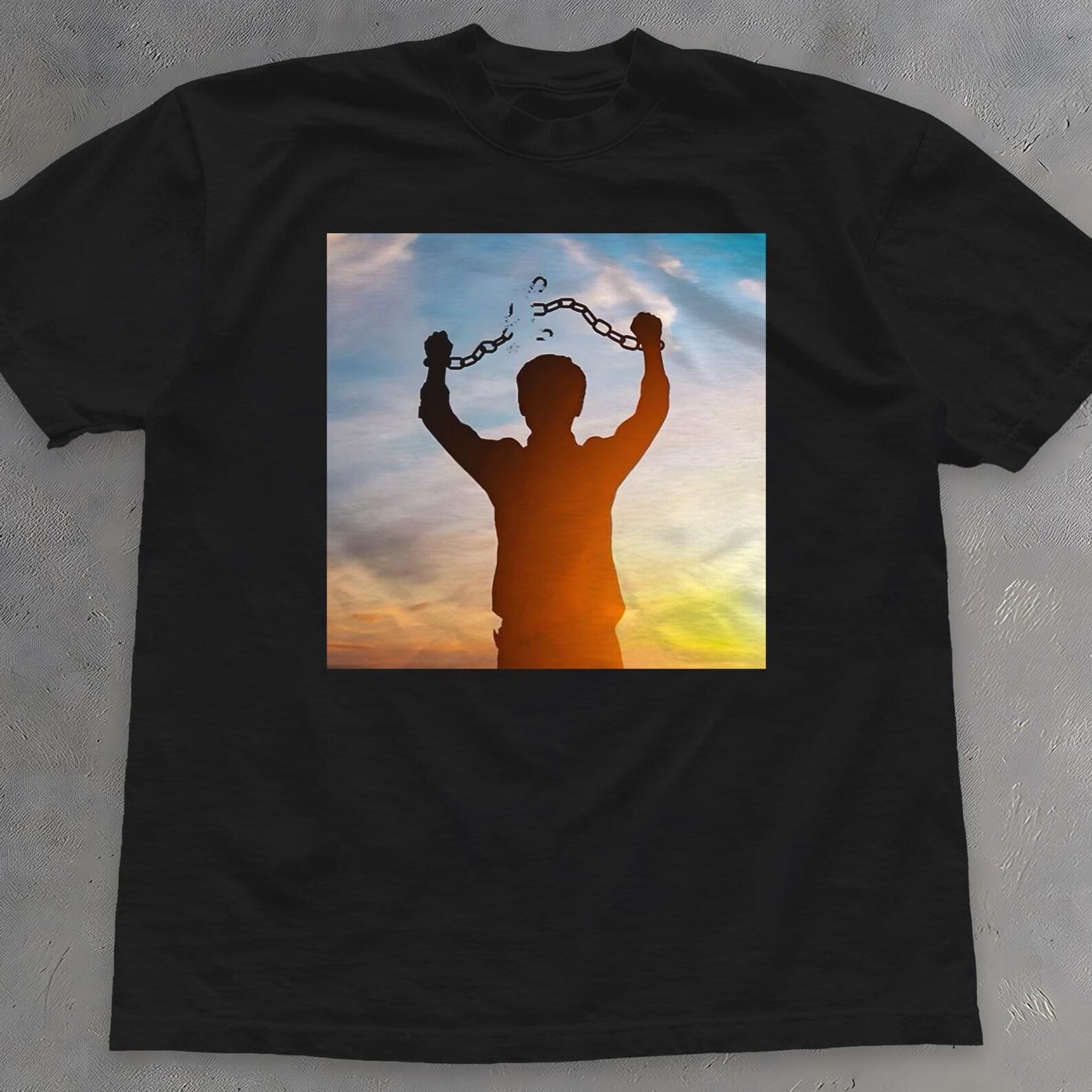 Breaking Chains Meme Shirt - Ironic T-Shirt XL