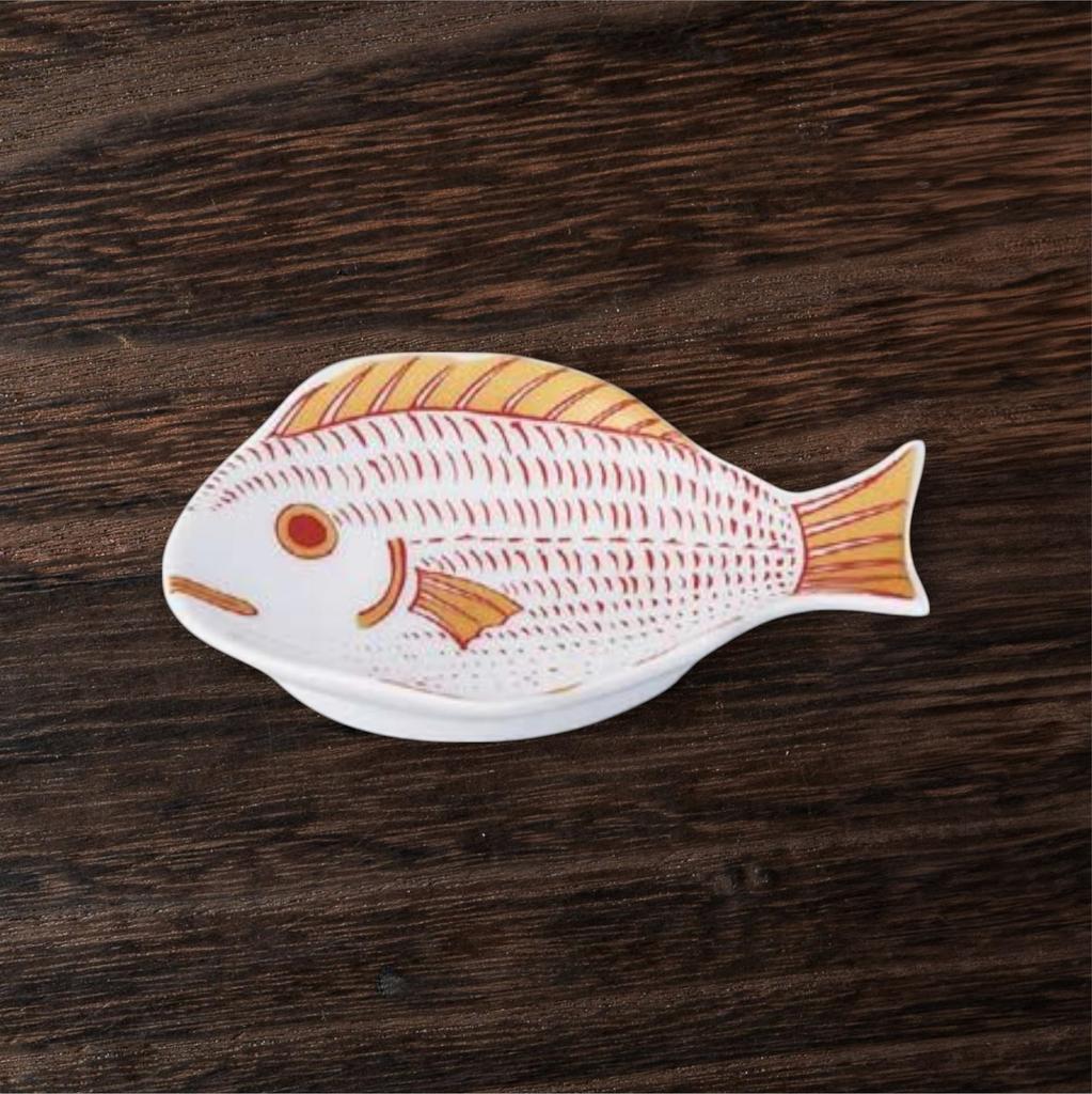 Takumifu Arita Ware 11cm Side Plate, Nishikidai (Sea Bream) Shape, Made In Japan