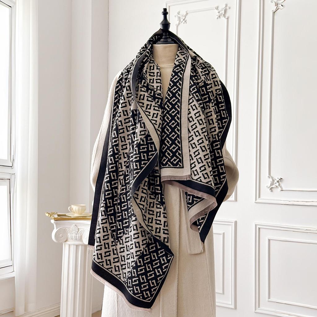 New Women's Letter Print Warm Shawl Simple Thick Imitation Cashmere Scarf with Jacquard Ideal for Autumn and Winter
