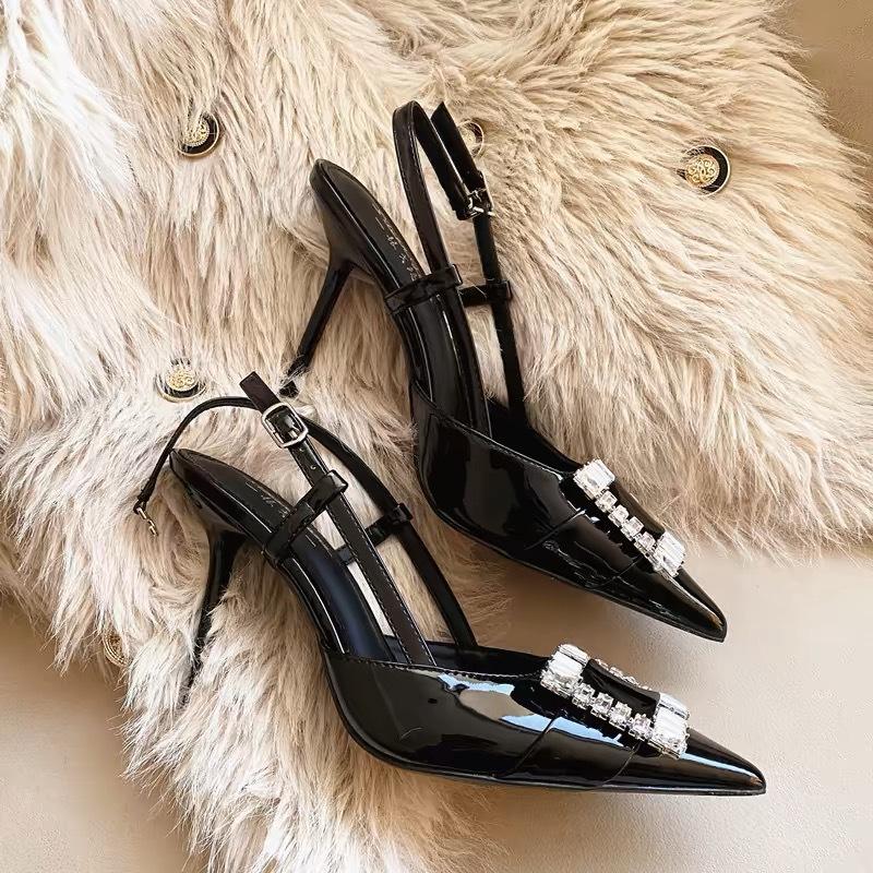 

Black pointed high heels, thin heels, new temperament patent leather, sexy bag head, one-word buckle, empty sandals women 34
