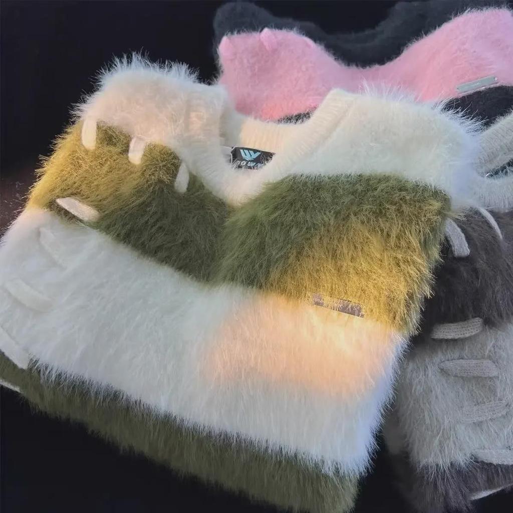 Maglione da Uomo Autunno/Inverno Giapponese in Pile di Visone Glutinoso a Righe - Design Accogliente e Stile Rilassato