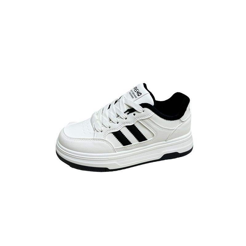 2025 New Little White Shoes Autumn and Winter Korean Version Thick-soled Versatile Sports Muffin Velvet Casual Student Board Shoes