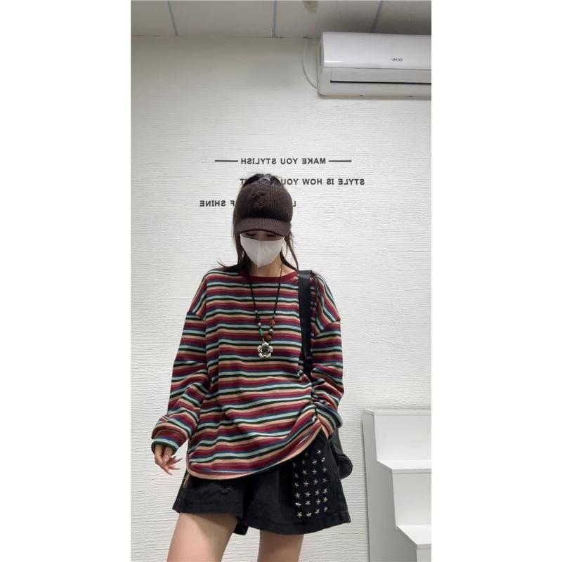 

Rainbow Stripe Crew Neck Pullover: Bear Girl Korean Style Loose Casual Top One Size