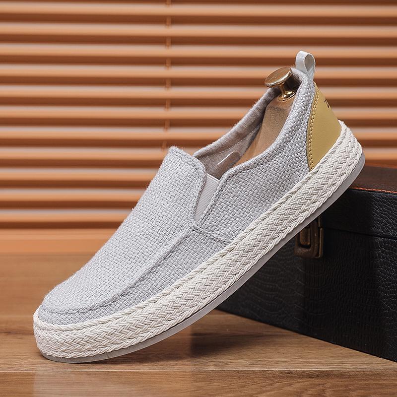 Fashion Summer Casual Loafers Men Breathable Slip On Urban Shoes Men Classic Linen Canvas Sneakers Male Light Flats Lazy Shoes Cheap