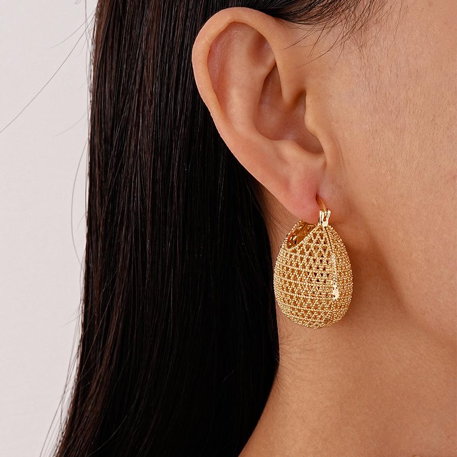 Retro Metallische Geometrische Netz Ohrklemme Ohrringe - Französische Mode, Raffiniert Chic