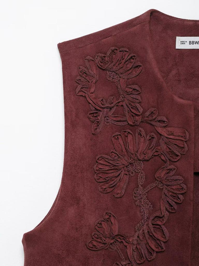 Spring 2025 Women's European & American Style Embroidered Suede Vest