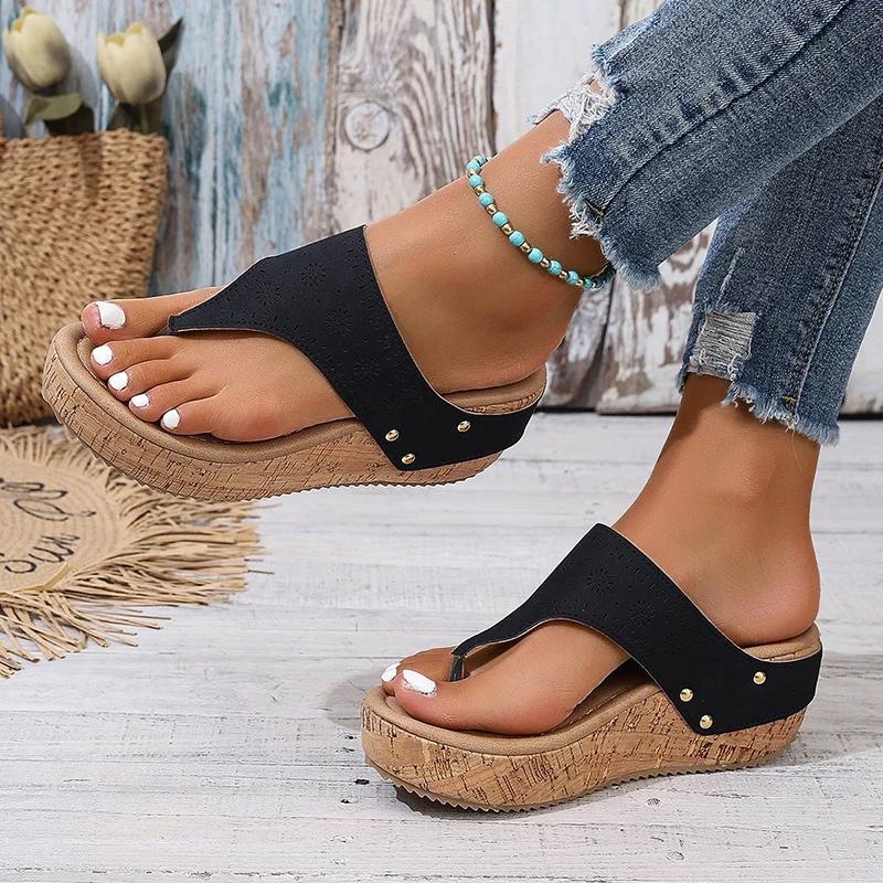 Fashion Clip Toe Wedge Heel Sandals for Women 2025 Summer Thick Bottom Beach Slippers Woman Plus Size Fashion Platform Sandalias Mujer