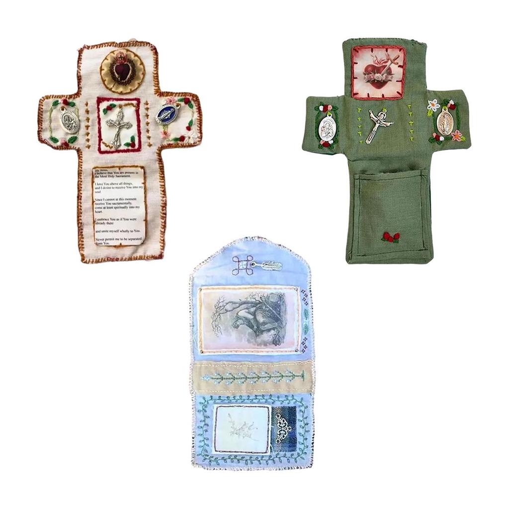 Cloth Pocket Prayer Shrine with Cross Portable Remembrance Ornament Miniature Travel Spiritual Gift for Family
