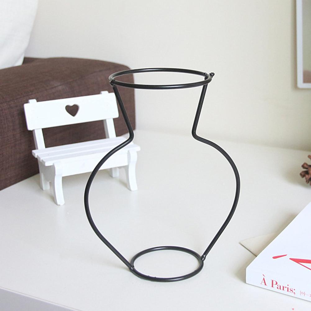 Neue nordische kreative Vase Home Decor Goldene Glasvase Hydrokulturpflanzenhalter Eisenlinie Blumen Ornament Home Gartendekoration