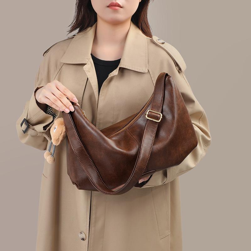 Сумка-тоут женская новая женская сумка осень и зима кожаная наплечная сумка-мессенджер модная вместительная сумка-облако