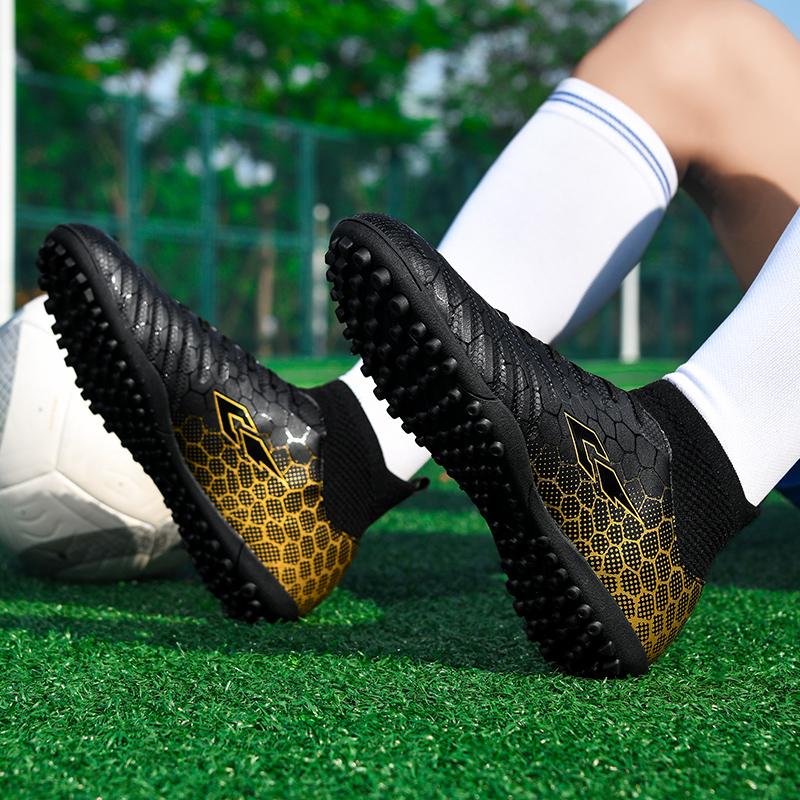 Unisex High Top Elastic Sock Mouth Soccer Shoes Outdoor Nail Sports Soccer Boots Large Size Youth Sports Kids Soccer Boots