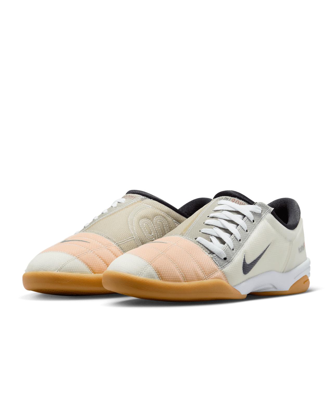 IB8182-100 Nike Total 90 3 SP White Black Gum (Men s) 10.5